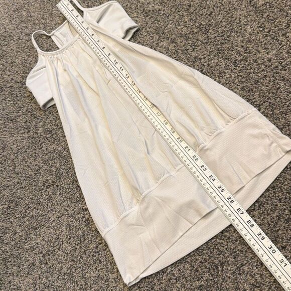 Lululemon No Limits Tank White Sz 4 / XS - Picture 6 of 10